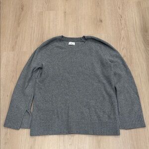 Lou and Grey Medium Gray Women's Sweater